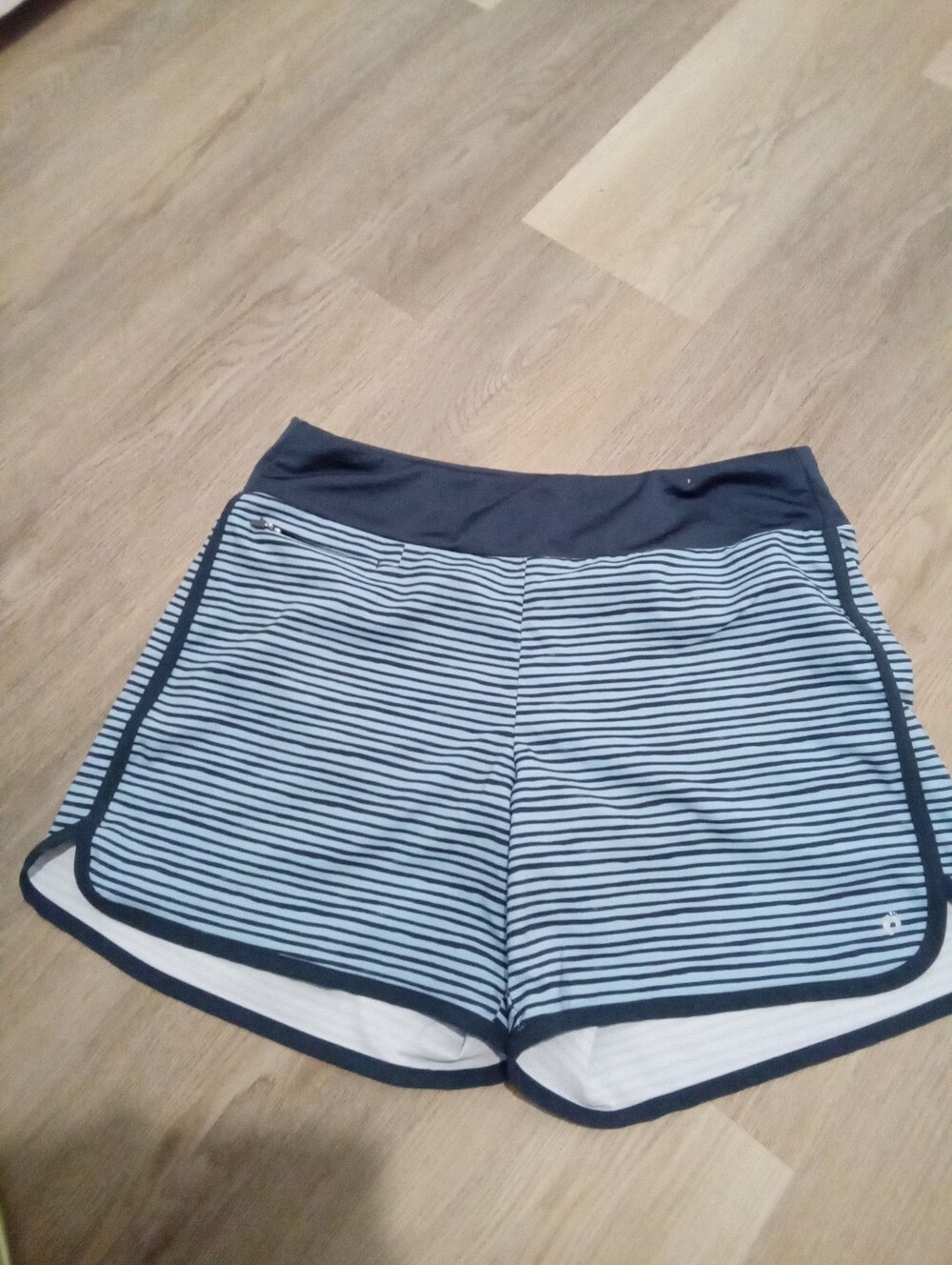 Hang Ten Sz M Navy and White Striped Hybrid Athletic/Swim Shorts w/Panty